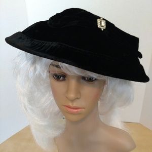 1950s Velvet Pancake/Saucer in Midnight Black Hat